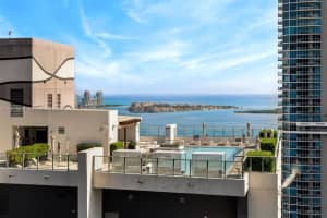 1000 Brickell Plz Ph5203-furn Miami, FL 33131 - MLS#A11953409