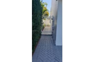 11242 Sw 62nd Ln Miami, FL 33173 - MLS#A11953429