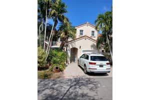 1065 River Birch St 1065 Hollywood, FL 33019 - MLS#A11953443