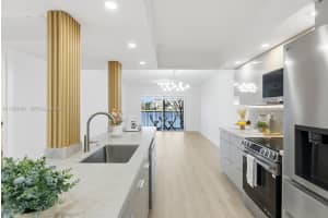 571 Sw 141st Ave 204n Pembroke Pines, FL 33027 - MLS#A11953461