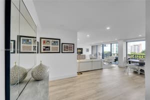 936 Intracoastal Dr 7g Fort Lauderdale, FL 33304 - MLS#A11953482