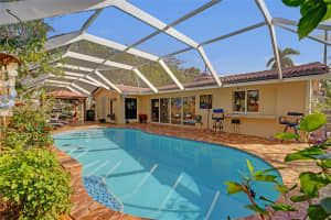 1237 Garfield St Hollywood, FL 33019 - MLS#A11953496