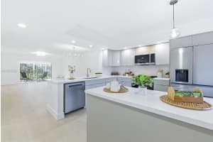 1300 Sw 125th Ave 306k Pembroke Pines, FL 33027 - MLS#A11953522