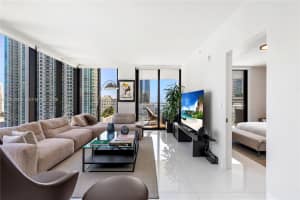 1010 Brickell Ave 1701 Miami, FL 33131 - MLS#A11953530