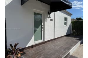 2313 Sw 60th Ct 1 Miami, FL 33155 - MLS#A11953531