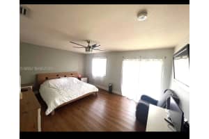 9455 Nw 114th Ln 8 Hialeah Gardens, FL 33018 - MLS#A11953551