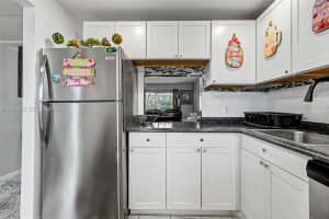 1040 Country Club Dr APT 306, Margate, FL 33063, - MLS#A11953556
