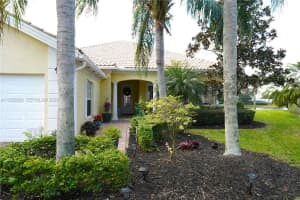 12381 Sw Elsinore Dr Port Saint Lucie, FL 34987 - MLS#A11953603