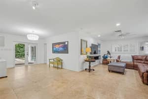 8600 Sw 162nd St Palmetto Bay, FL 33157 - MLS#A11953621