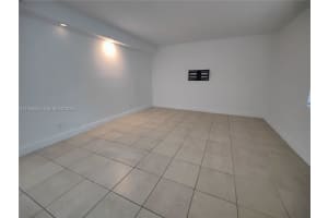 181 Wimbledon Lake Dr 181 Plantation, FL 33324 - MLS#A11953635