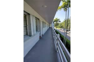 700 Layne Blvd 214 Hallandale Beach, FL 33009 - MLS#A11953646