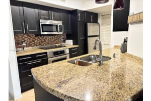 460 S Park Rd 6-303 Hollywood, FL 33021 - MLS#A11953681