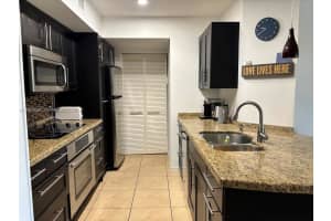 460 S Park Rd 6-303 Hollywood, FL 33021 - MLS#A11953681