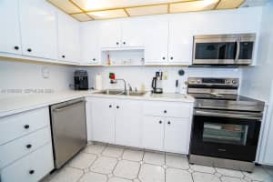 1833 S Ocean Dr 1103 Hallandale Beach, FL 33009 - MLS#A11953698