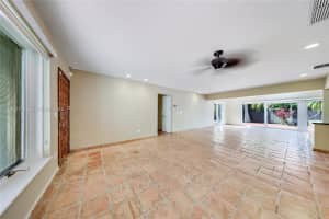 19420 NE 19th Pl, Miami, FL 33179, Sold 03/10/26