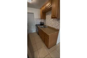 1808 Nw 9th St 2 Fort Lauderdale, FL 33311 - MLS#A11953739