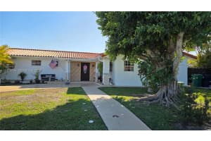 12320 Sw 39th St Miami, FL 33175 - MLS#A11953784