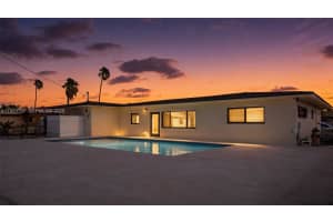 11610 Nw 57th Ct Hialeah, FL 33012 - MLS#A11953797