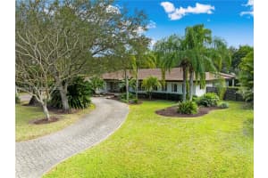 6700 Sw 117th St, Pinecrest
