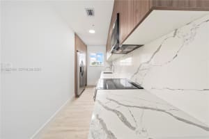 32 Nw 14th Ave 403 Miami, FL 33125 - MLS#A11953834