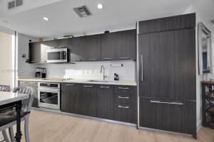 55 Sw 9th St 2406 Miami, FL 33130 - MLS#A11953854