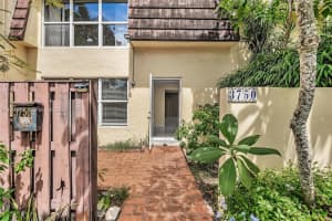 3750 Sw 60th Ter 1 Davie, FL 33314 - MLS#A11953859