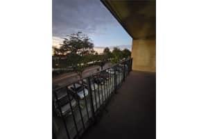 1990 W 56th St 1205 Hialeah, FL 33012 - MLS#A11953902