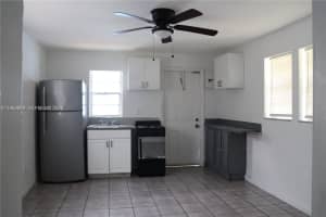 5743 Lincoln St 2 Hollywood, FL 33021 - MLS#A11953909