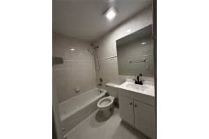 350 W 34th St Hialeah, FL 33012 - MLS#A11953922