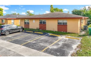 1800 Nw 52nd Ave 1802 Lauderhill, FL 33313 - MLS#A11953953