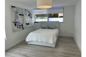 1075 93rd St 106, Bay Harbor Islands