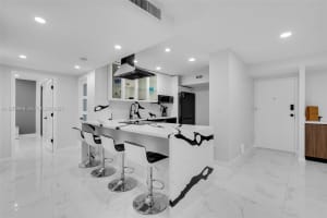 3800 Hillcrest Dr 203 Hollywood, FL 33021 - MLS#A11953968