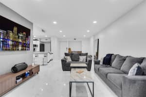 3800 Hillcrest Dr 203 Hollywood, FL 33021 - MLS#A11953968