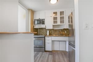 2400 Ne 9th St 201 Fort Lauderdale, FL 33304 - MLS#A11953984