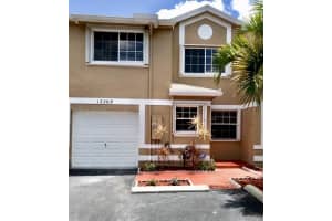 12268 Sw 50th St, Cooper City