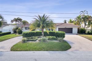 2724 Ne 10th St Pompano Beach, FL 33062 - MLS#A11954012