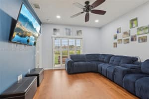 2923 Crestwood Ter 5104 Margate, FL 33063 - MLS#A11954044