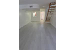 1095 W 40th St 26 Hialeah, FL 33012 - MLS#A11954083