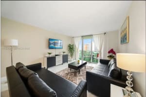 19370 Collins Ave 825 Sunny Isles Beach, FL 33160 - MLS#A11954095