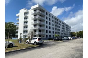 901 Hillcrest Dr 409 Hollywood, FL 33021 - MLS#A11954123