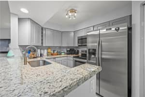 8058 Nw 15th Mnr 8058, Plantation