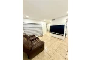 13151 Sw 62nd Ter 103, Miami