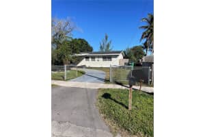 4740 Sw 43rd Ave Dania Beach, FL 33314 - MLS#A11954202