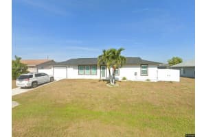 607 Sw 25 Lane Cape Coral, FL 33914 - MLS#A11954203