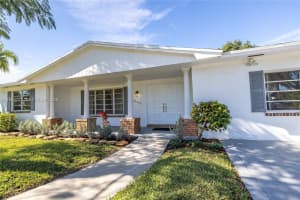 20004 Sw 82nd Pl Cutler Bay, FL 33189 - MLS#A11954271