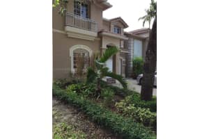 7233 Nw 113th Ct, Doral