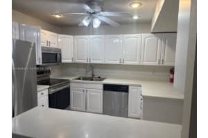 8682 Nw 40th St 8682 Coral Springs, FL 33065 - MLS#A11954297