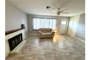 952 Churchill Rd West Palm Beach, FL 33405 - MLS#A11954335