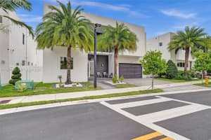 9995 Nw 75th St Doral, FL 33178 - MLS#A11954337