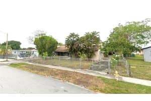 4231 Nw 172nd Dr, Miami Gardens